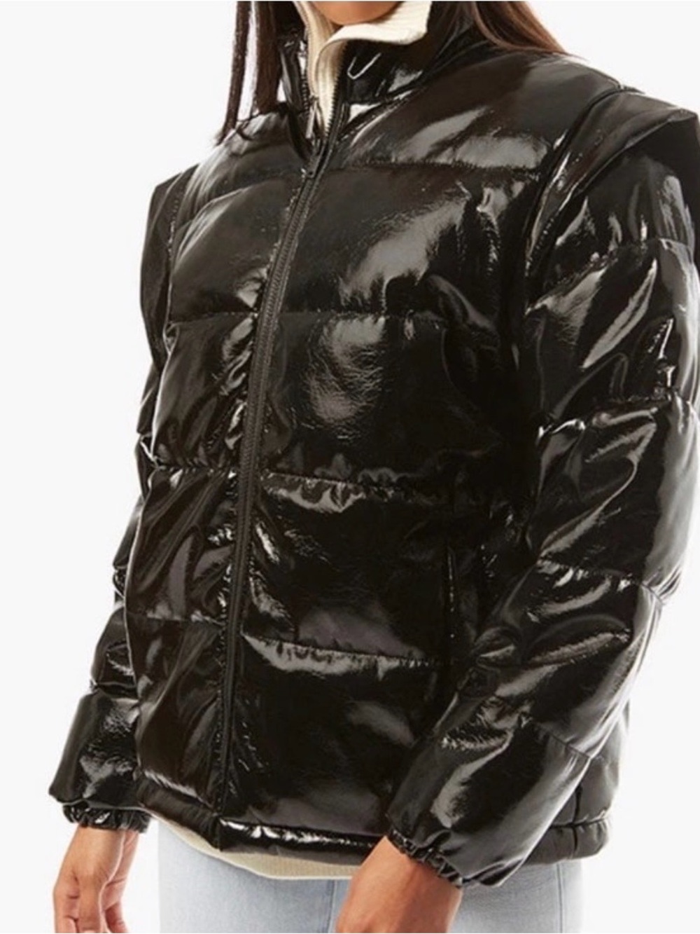 NEW WEWOREWHAT shiny black puffer jacket. Jacket with Snap off sleeves